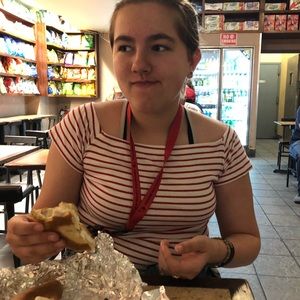 Meet your Posher, Emily